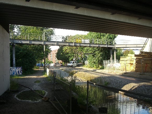 Baustellenfußwegbrücke SW
