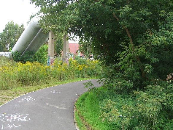 Heizleitungsbrücke Grenzgrabenbegleitwegbrücke