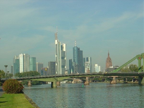 Flößerbrücke über den Main