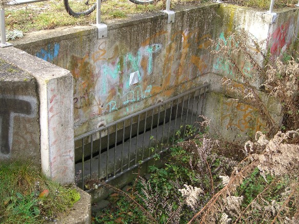 Grabenbrücke Schönerlinder Weg