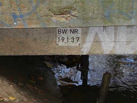 3. Pankebrücke im Bucher Schloßpark