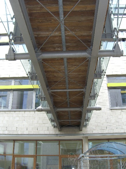 3. Hausbrücke im Gewerbepark Manfred von Ardenne