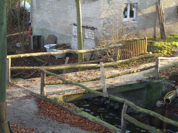 Tegeler Fließ Brücke auf Privatgrundstück an der Mönchmühle