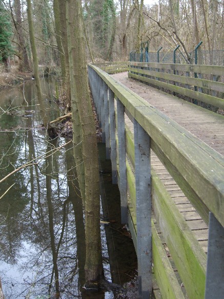 Tegeler Fließ Brücke Begleitweg SW von Artemisbrücke