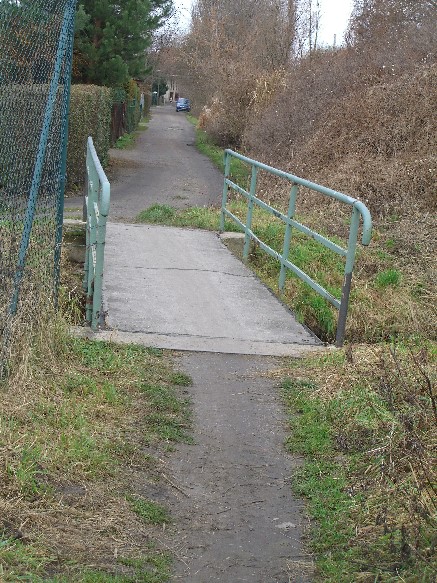 Fußwegbrücke An der Bahn Blankenburg Süd