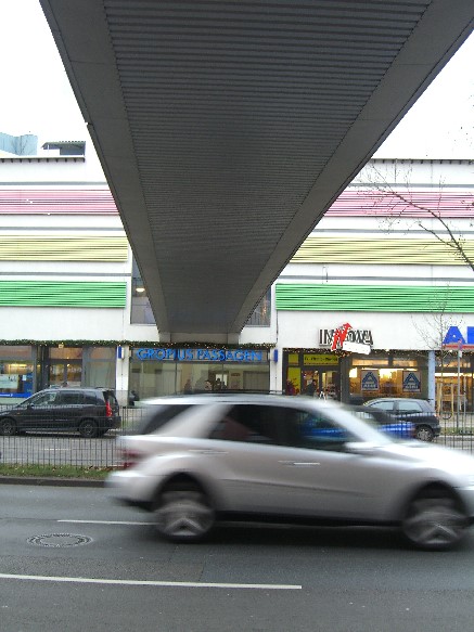 Hausbrücke Gropiuspassagen
