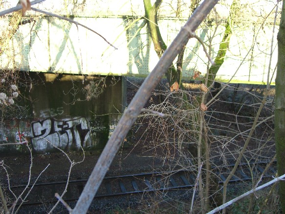 EÜ ehem. Flughafenanschlußgleis / EU Ringbahn u.ehem. Mittenwalder Eisenbahn