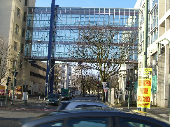 Schrägseilhausbrücke Bayernring