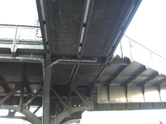 U 1-Bf.- Zugangsbrücke Prinzenstraße Süd