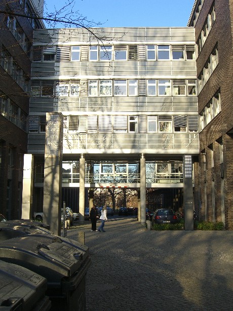 1. Hausbrücke Vattenfallzentrale Berlin