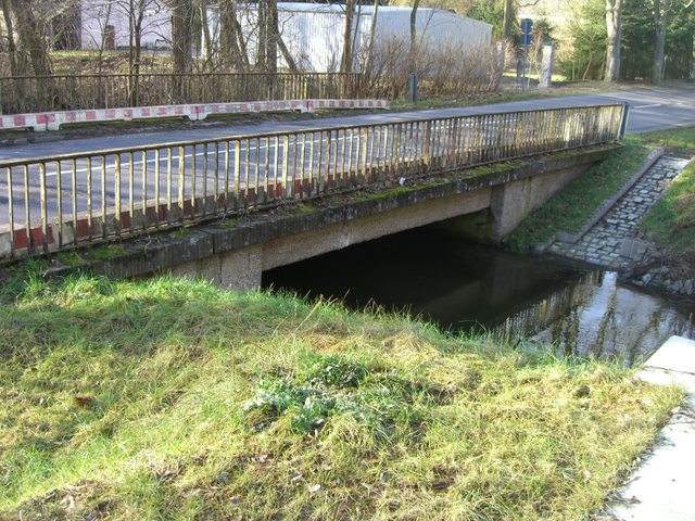 Löcknitzbrücke Fließroute Kienbaum Dorfstraße