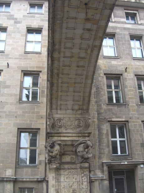Hausbrücke Französische Straße