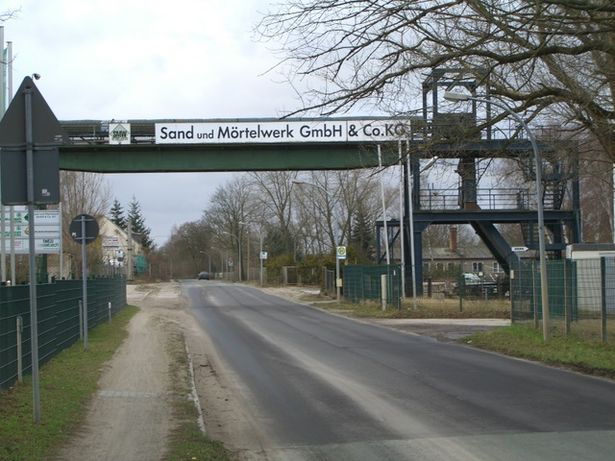 Förderbrücke Kalksteinbruch Niederlehme