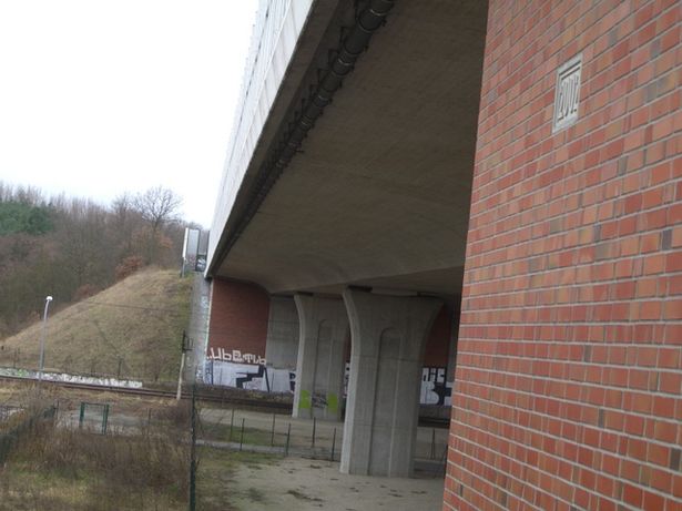 A 10 Brücke / Bahnanlagen und Straßen zwischen KW und Wildau