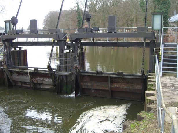 Arbeitsbrücke Wehr Neue Mühle / Dahme