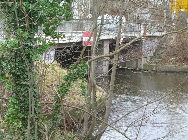 Nottekanalbrücke Puschkinstraße in KW