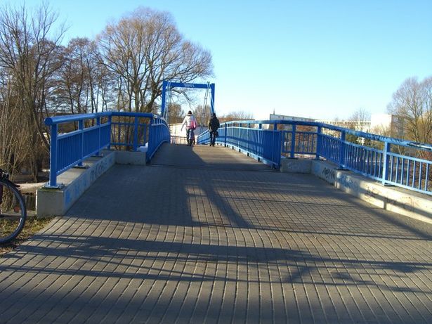 Fußwegbrücke Erich Mühsam Straße - Lindenring über die Schnelle Havel