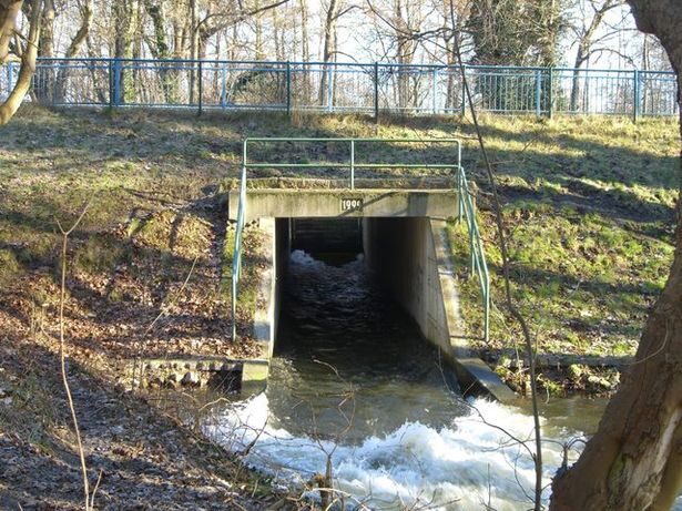 Granseer Straßenbrücke alte B96 / Schnelle Havels Mittendurchlauf in Sachsenhausen