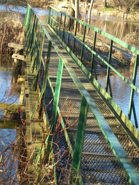 Fußwegbrücke Anglerverein / Schnelle Havel SO- Verlauf in Sachsenhausen