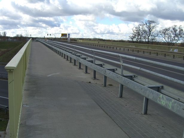 Germendorfer Alleebrücke / B 96 neu Westseite der Ortsumfahrung Oranienburg