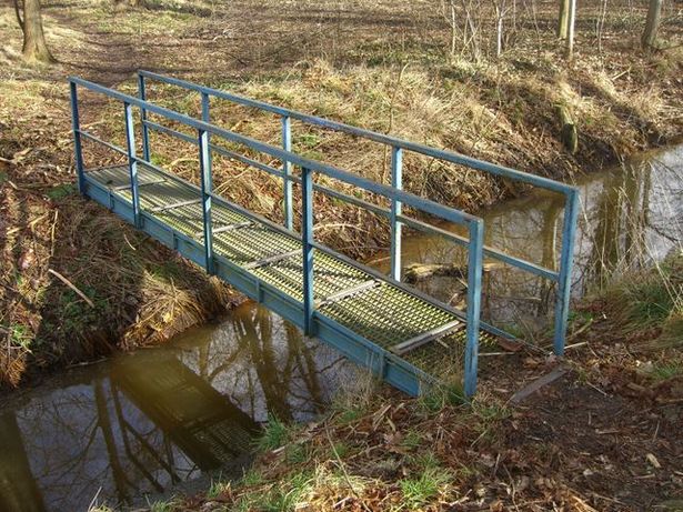 Fußwegbrücke Forst / Graben Oranienburg - Eden