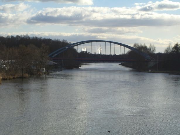 EÜ S - Bahnbrücke S 25 Henningsdorf / Havel