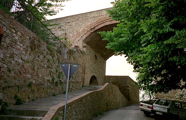 Ponte via Castello