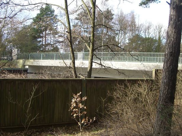 A 111 Brücke Kiefheider Weg