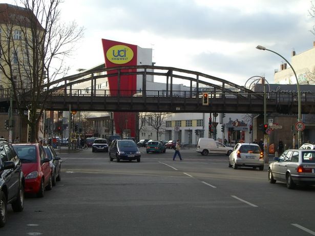 U 2 Brücke Schönhause Allee Kreuzung Stargarder Straße - Gleimstraße