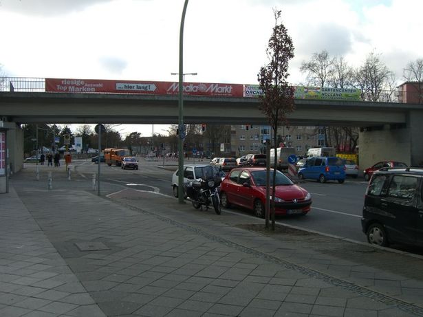 U 6 Brücke / Hozhauser Straße
