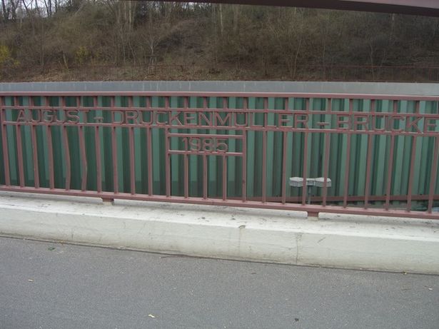 August Druckenmüller Brücke ( Sachsendamm / A 100 )