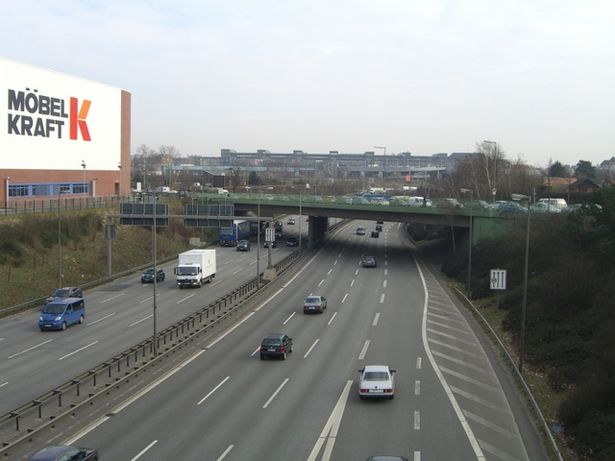 Hermann-Ganswindt-Brücke Vorarlberger Damm / A 100