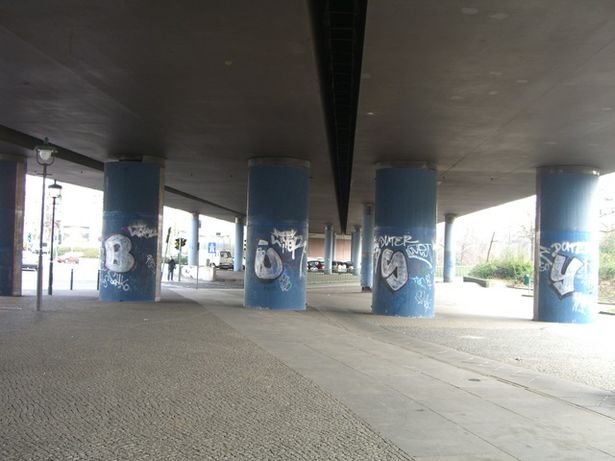 EÜ Ringbahn / Zu- und Abfahrten der A100 zum Insbrücker Platz