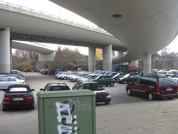A 100 Brücke / Ringbahn und Zufahrt zur Konstanzer Straße