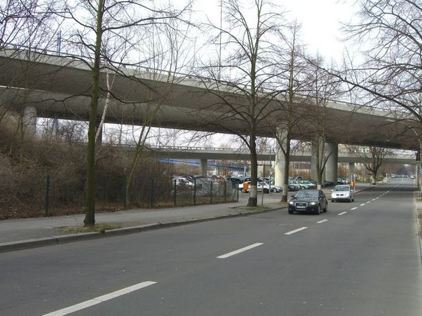 A 100 Brücke Abfahrt zur Konstanzer Straße / Rudolfstädter Straße