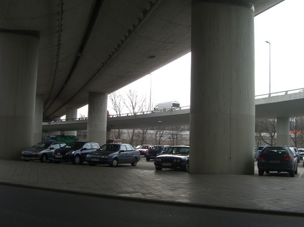 A 100 Brücke Zufahrt von der Konstanzer Straße / Rudolfstädter Straße