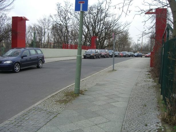 Straßenbrücke am Westkreuz / EU Ringbahn - Potsdam fern