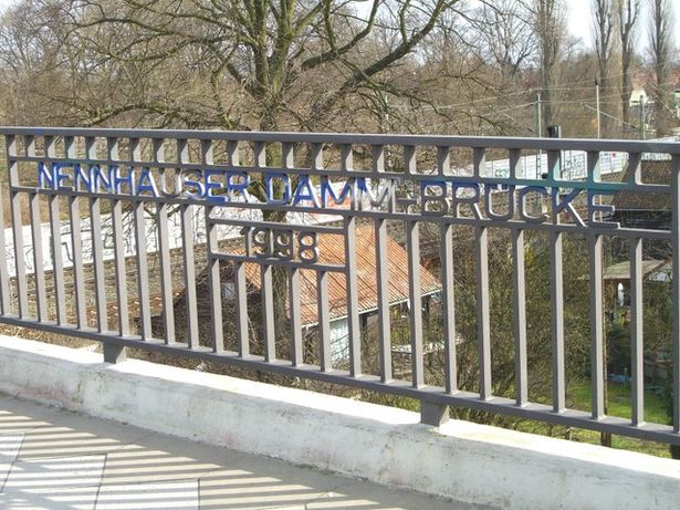 Nennhauser Dammbrücke / EU RE 2 u. RB 13