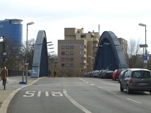 Charlottenbrücke ( Stresowstraßenbrücke über die Havel )