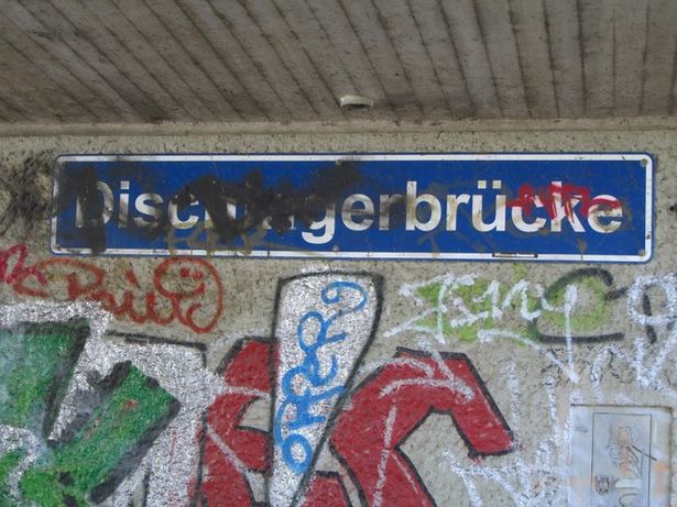 Dischingerbrücke ( Straßenbrücke Ruhlebener Straße / Havel )