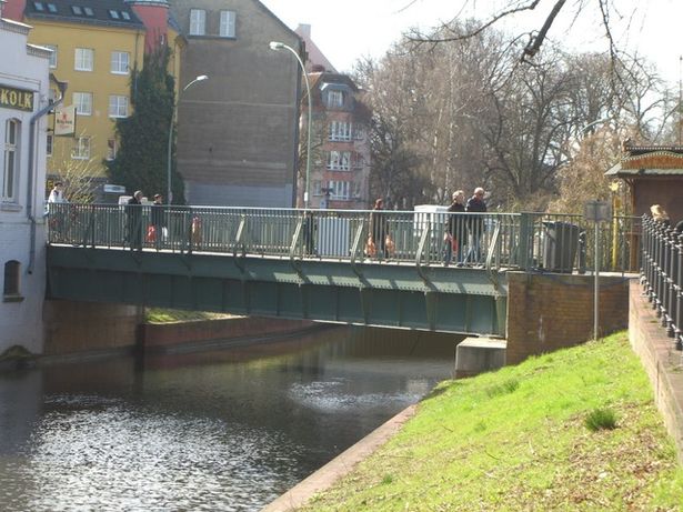 Neue Brücke / Mühlenfließ