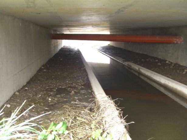 Straßenbrücke Frankfurter Straße / Graben in Pillgram