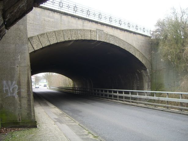 südlicher EÜ - Komplex / Rathenaustraße