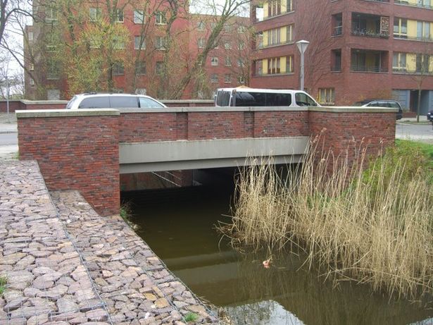 Straßenbrücke Olga - Tschechowa - Straße / Havel - Spree Graben