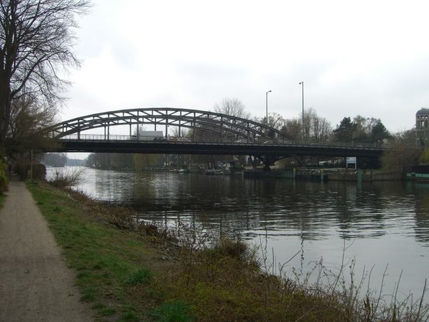 Freibrücke ( Heerstraße / Havel )