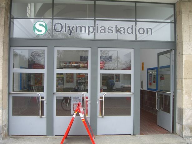 Bf. Olympiastadion Zugangsbrücke West