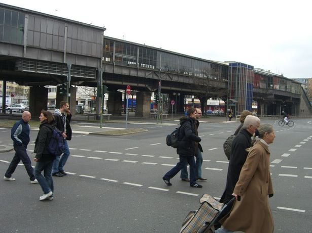 U 2 - Brücke mit U Bahnhof / Nollendorfplatz