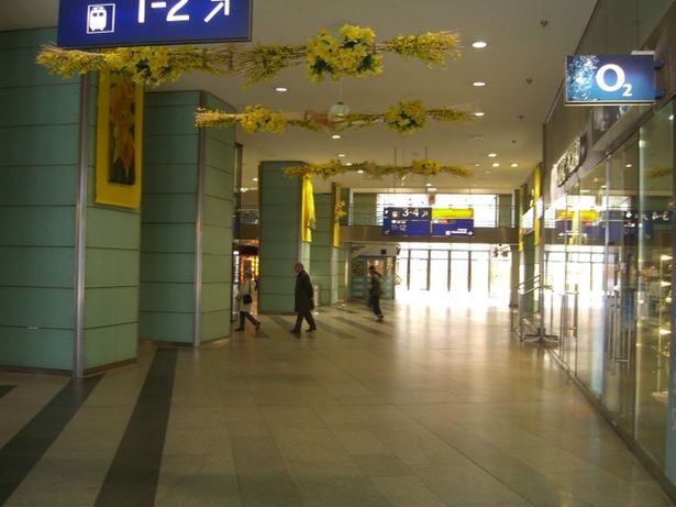 Bahnhofszugangsbrücke Bf. Friedrichstraße westlicher Mitteltrakt