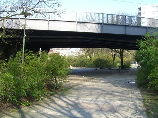 EÜ Stadtbahn im Ost - West Verkehr / Am Hansaplatz
