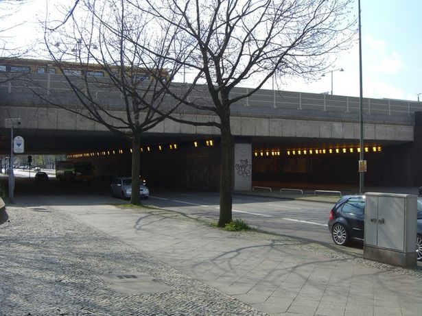 EÜ Stadtbahn Ost - West Verkehr / Levishamstraße